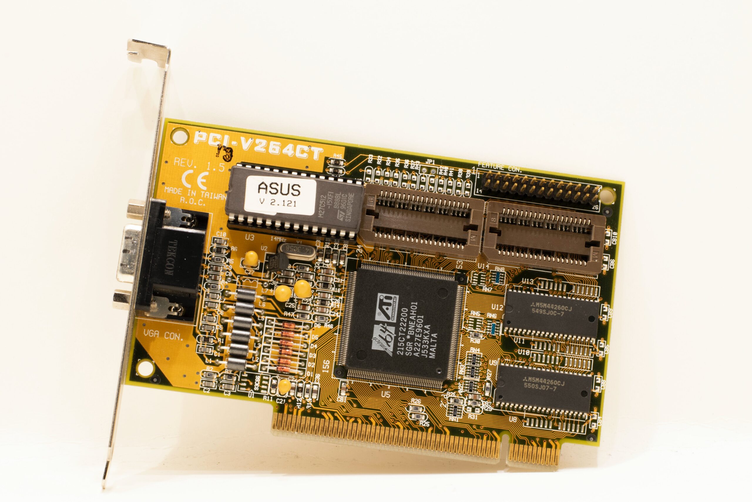 Asus TUF Gaming NVIDIA GeForce RTX 3060 V2 OC Edition Graphics Card (PCIe 4.0, 12GB GDDR6, HDMI 2.1, DisplayPort 1.4a, Dual Ball Fan Bearings, Military-Grade Certification, GPU Tweak II)