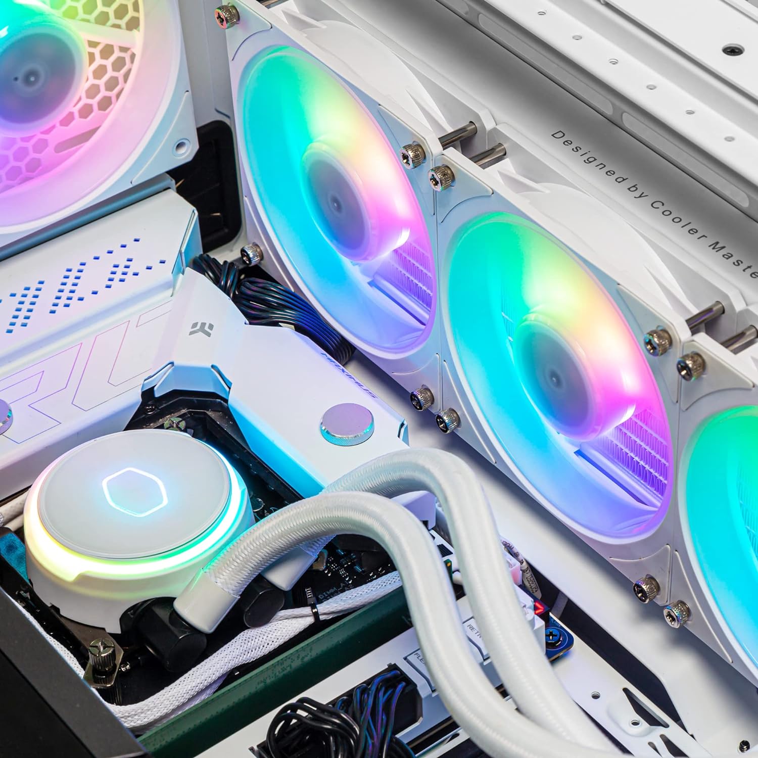 Cooler Master Mobius 120P ARGB Radiator Fan White Edition - Ring Blade Design (PWM), Loop Dynamic Bearing System (max. 75.2 CFM, 3.63 mmH2O, 30 dBA), Chamfered Air-Focus Frame - Addressable Gen 2 RGB